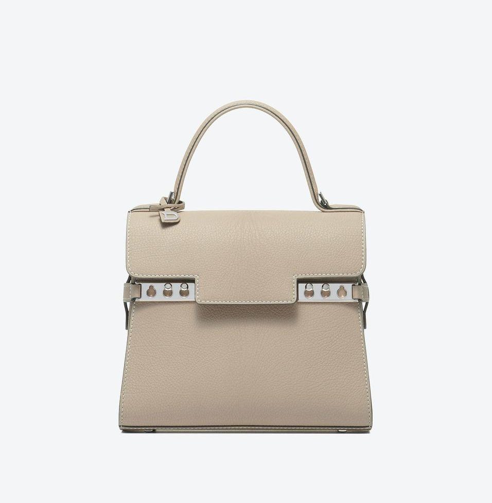 The Louis Vuitton Buci is such an underrated bag! #luxury #louisvuitto